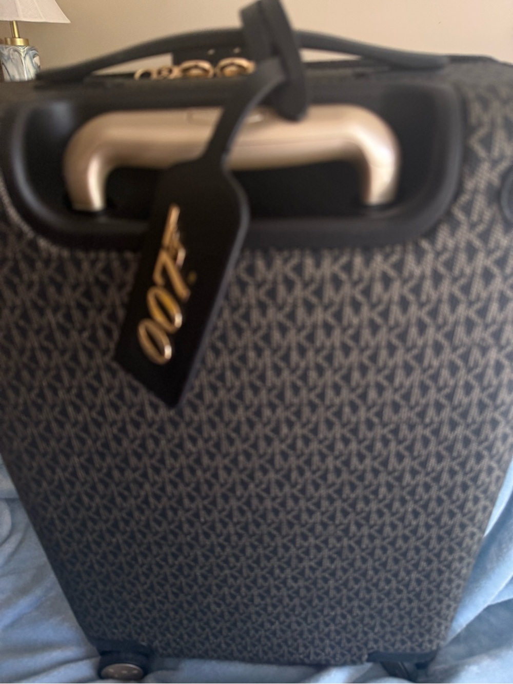 M.Kors MMK X 007 4pc luggage set Carry-on w/rollers,Weekender,CarryAll&wristlet